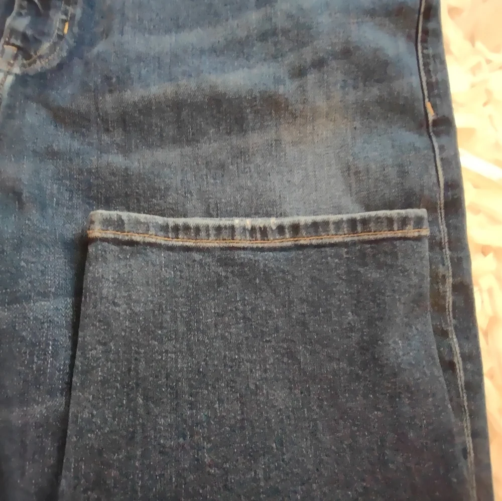 BANANA REPUBLIC HIGH RISE STRAIGHT 35